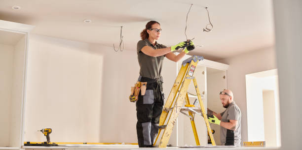 Best Best Electricians Near Me  in Oatfield, OR
